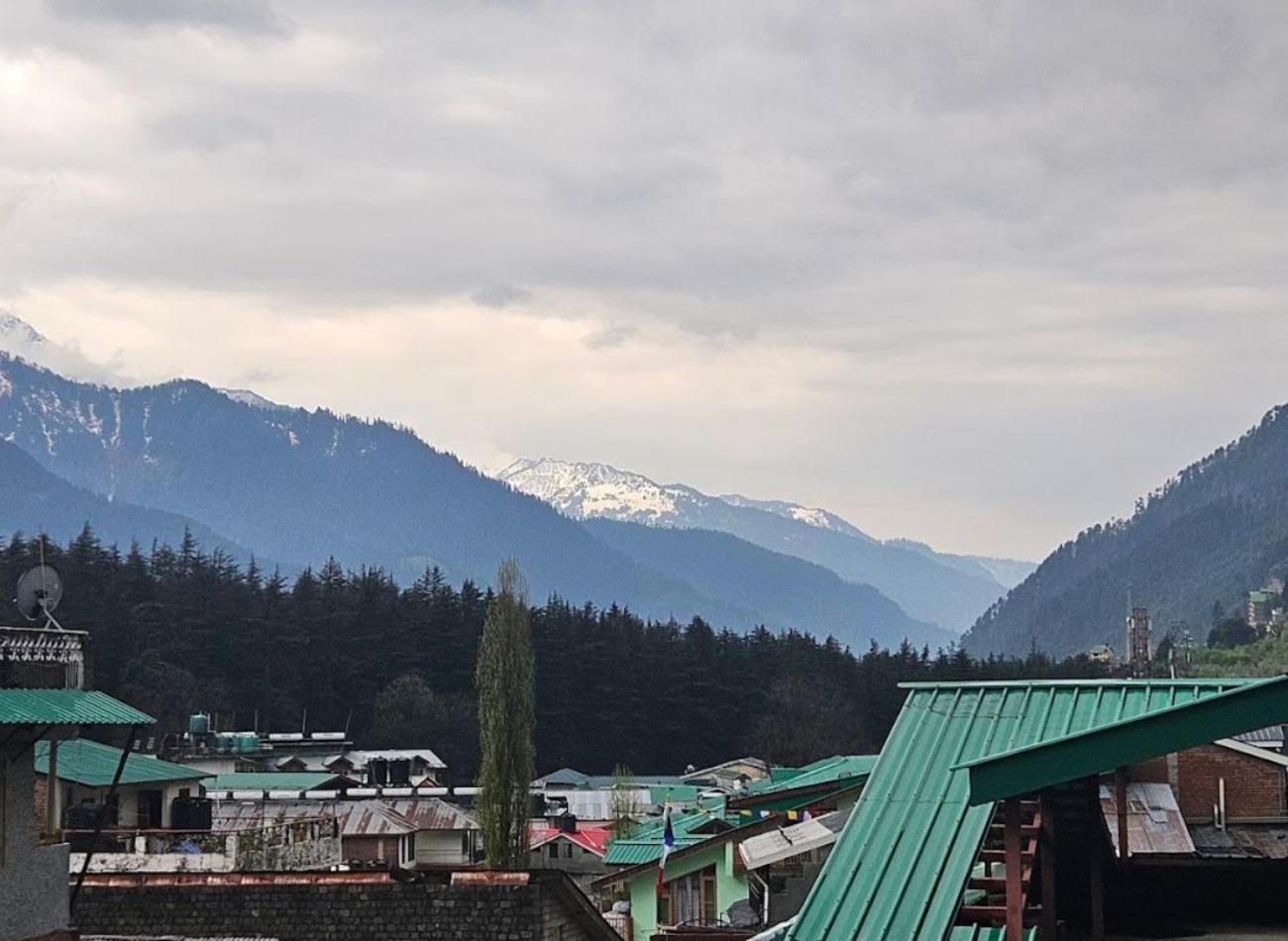 Hotel Premier Mall Road Manali Dış mekan fotoğraf