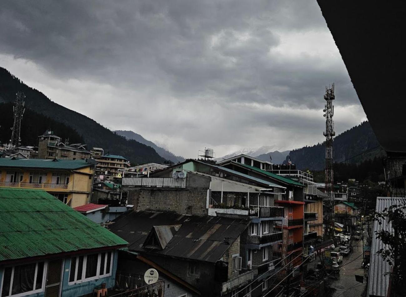 Hotel Premier Mall Road Manali Dış mekan fotoğraf